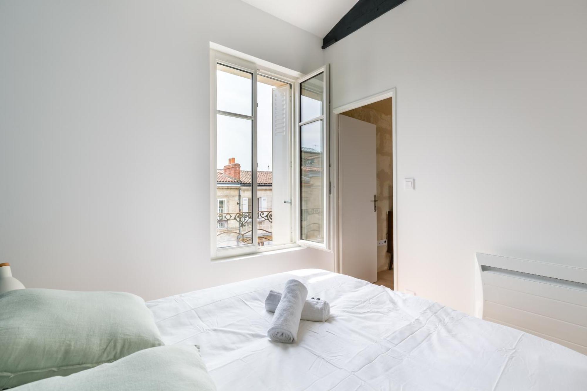 Magnifiques Appartements Climatises En Plein Coeur Des Chartrons Бордо Екстериор снимка
