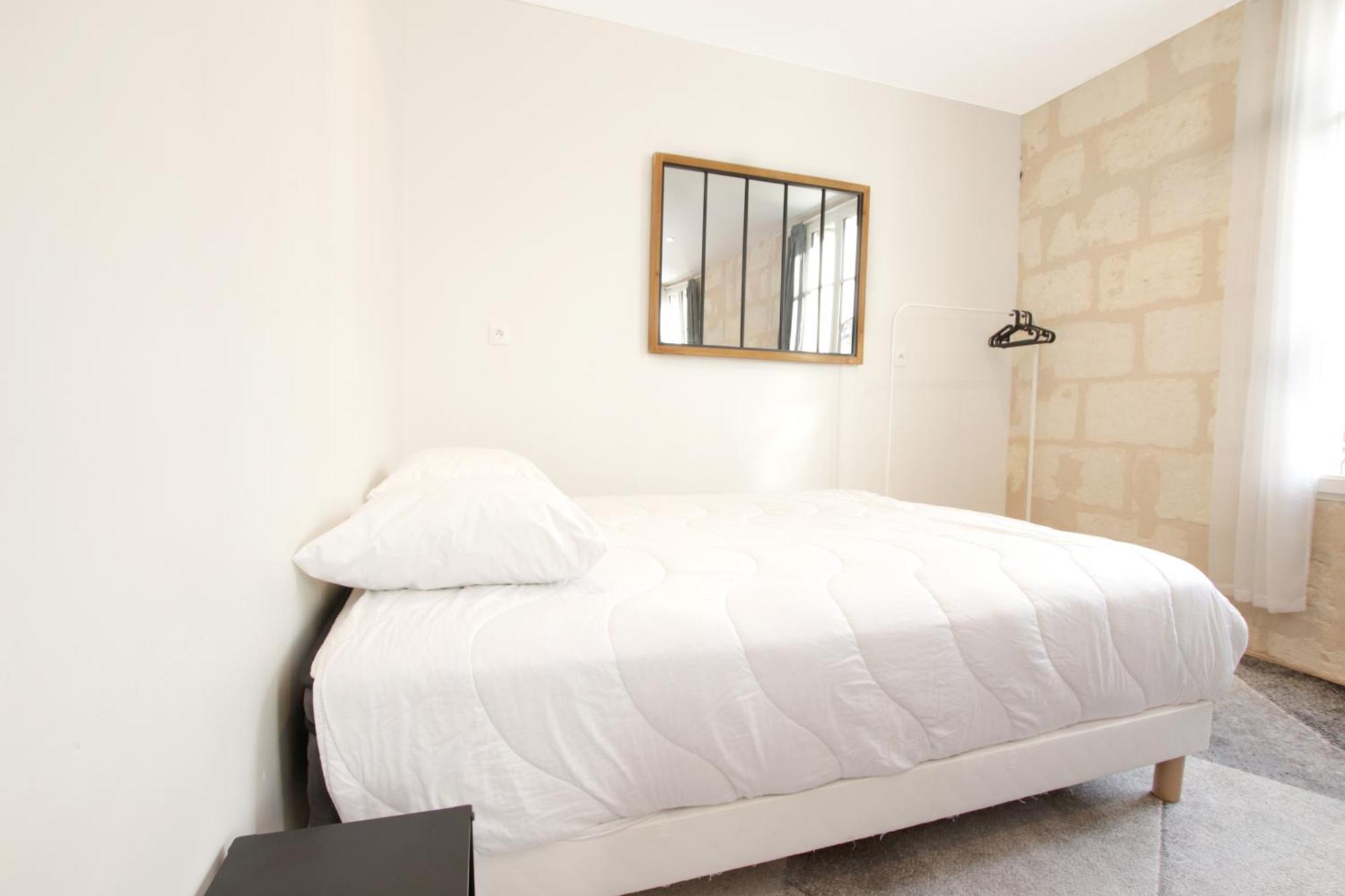 Magnifiques Appartements Climatises En Plein Coeur Des Chartrons Бордо Екстериор снимка