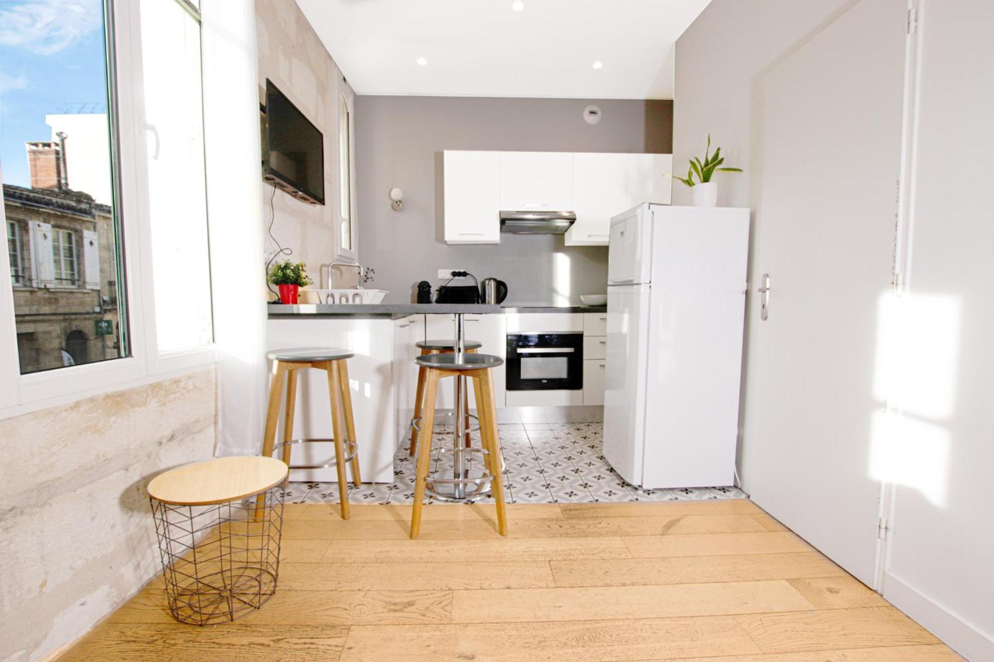 Magnifiques Appartements Climatises En Plein Coeur Des Chartrons Бордо Екстериор снимка